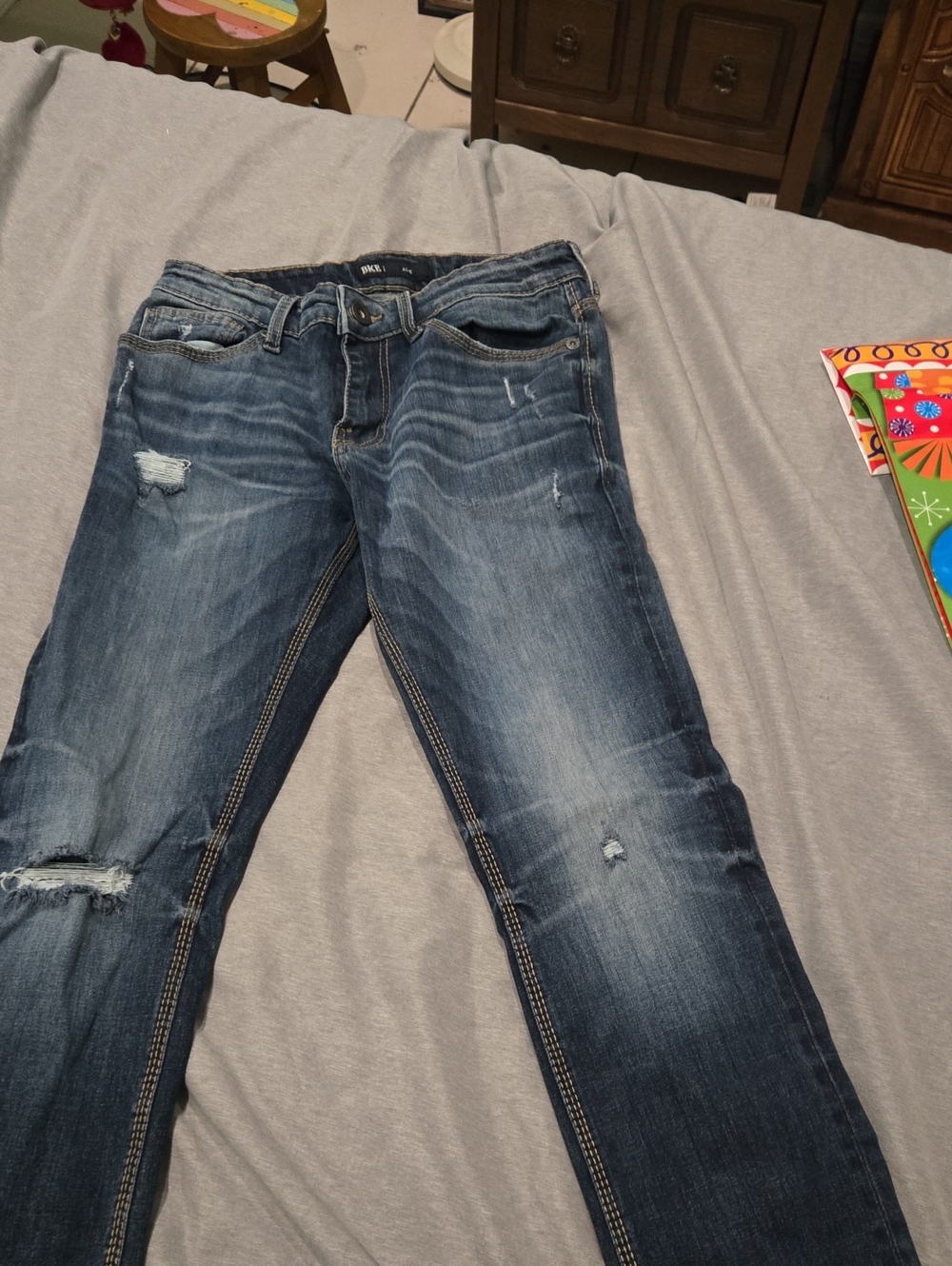 BKE Men's Washed Blue Slim Straight Jeans
